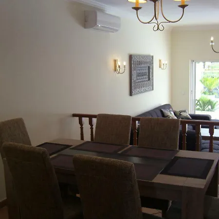 Charmosa Vila/vilamoura